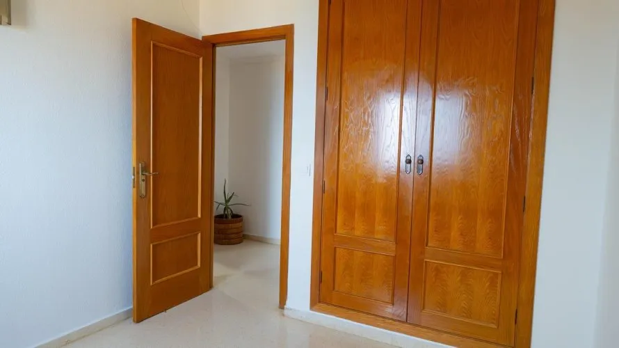 Apartamento de 3 dormitorios en Benidorm, Spain No. 2653 № 14