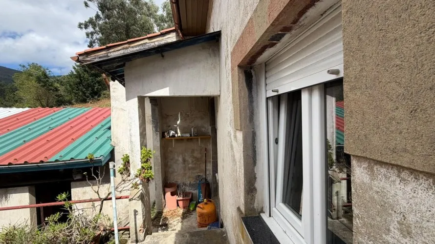 Сasa de 5 dormitorios en Salas, Spain No. 2633 № 17
