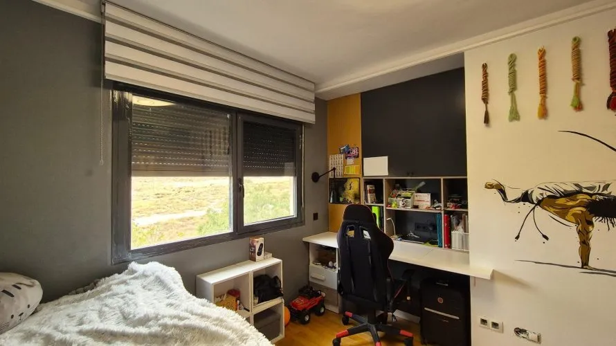 Apartamento de 1 dormitorio en Alicante, Spain No. 2561 № 5