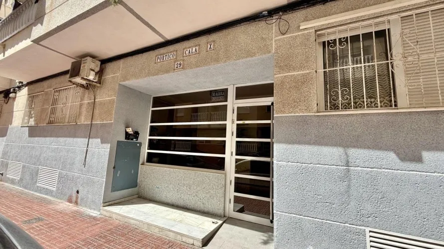 Apartamento de 1 dormitorio en Torrevieja, Spain No. 2556 № 10