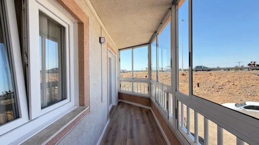 Apartamento de 3 dormitorios en Torrevieja, Spain No. 2724 № 15