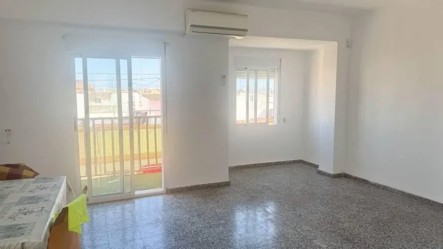 Apartamento de 2 dormitorios en Puerto De Sagunto, Spain No. 2621 № 25