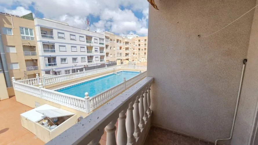 Apartamento de 2 dormitorios en Torrevieja, Spain No. 2568 № 11
