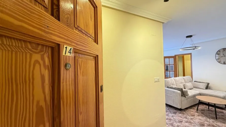 Apartamento de 2 dormitorios en Torrevieja, Spain No. 2635 № 28