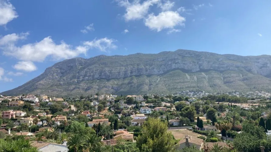 Villa de 180m² en Dénia, Spain No. 2547