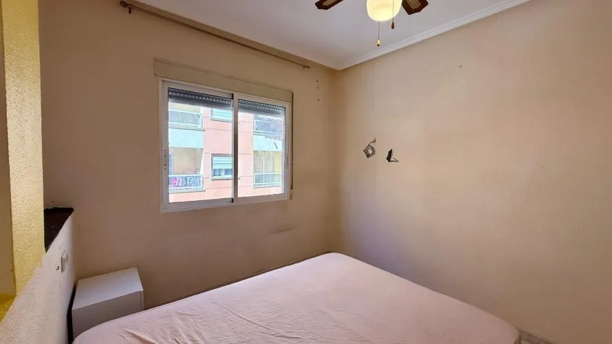 Apartamento de 2 dormitorios en Torrevieja, Spain No. 2527 № 8