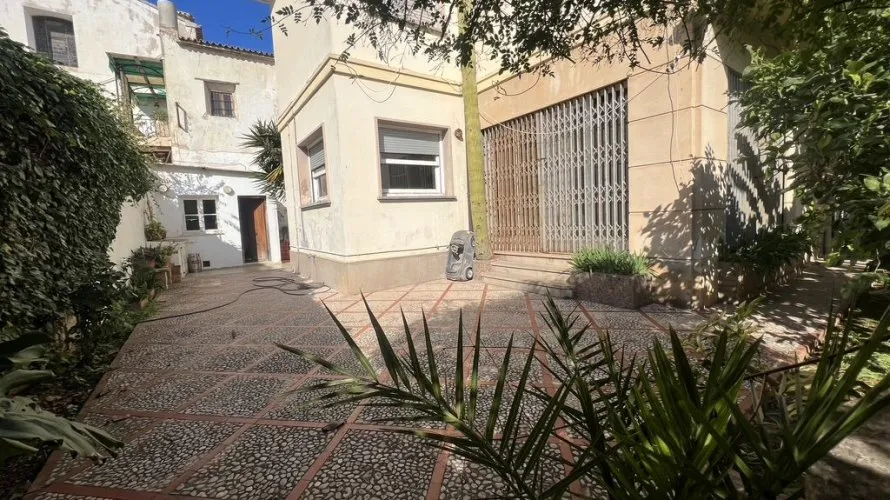 Villa de 352m² en Dénia, Spain No. 2543 № 1