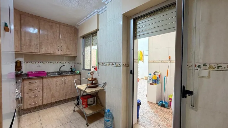 Apartamento de 3 dormitorios en Torrevieja, Spain No. 2631 № 24
