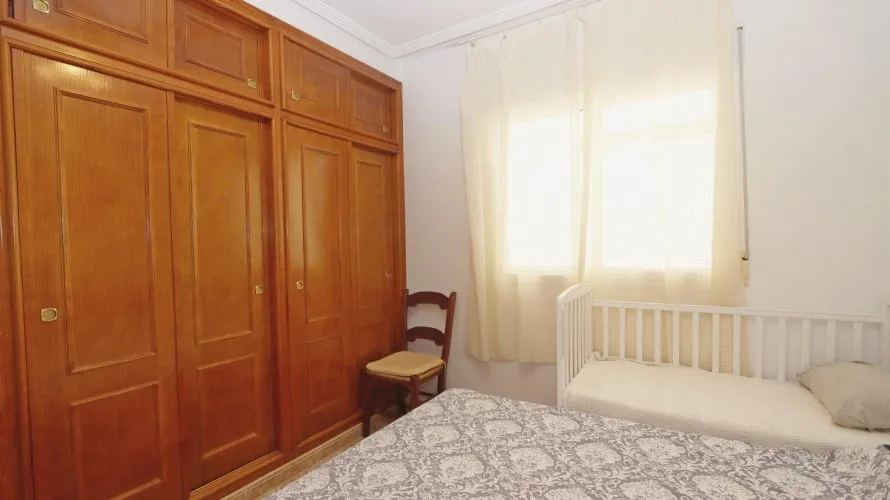 Apartamento de 1 dormitorio en Alicante, Spain No. 2520 № 11