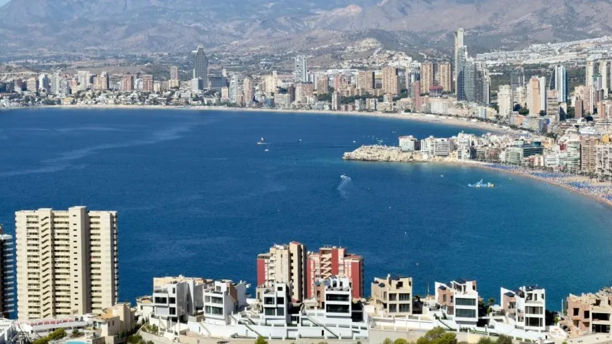 Villa de 5 dormitorios en Benidorm, Spain No. 2683 № 24