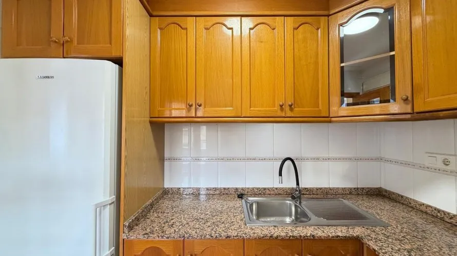 Apartamento de 2 dormitorios en Torrevieja, Spain No. 2635 № 13