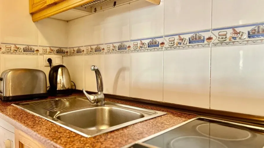 Apartamento de 1 dormitorio en Torrevieja, Spain No. 2639 № 3
