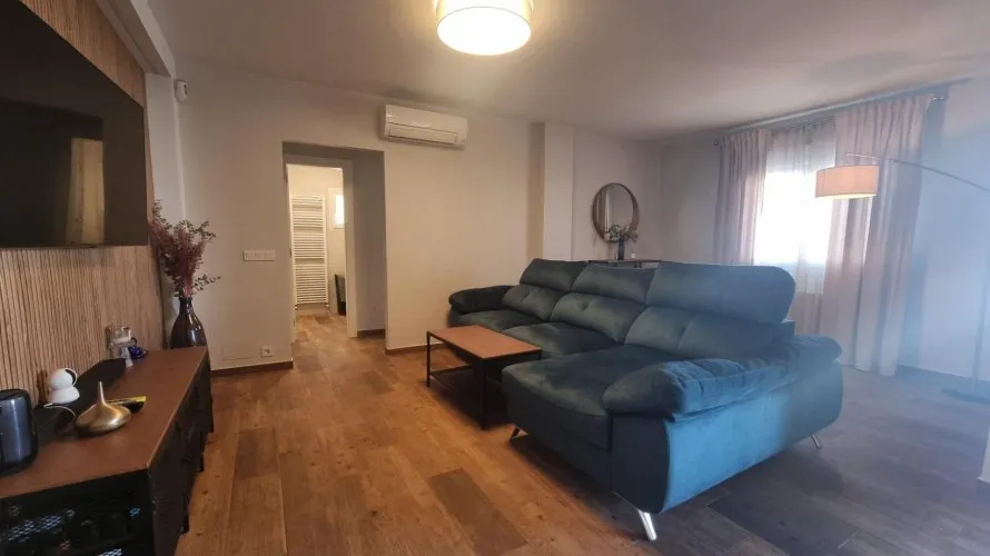 Villa de 4 dormitorios en Los Balcones, Spain No. 2580 № 10