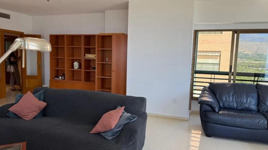 Apartamento de 3 dormitorios en Benidorm, Spain No. 2653 № 27