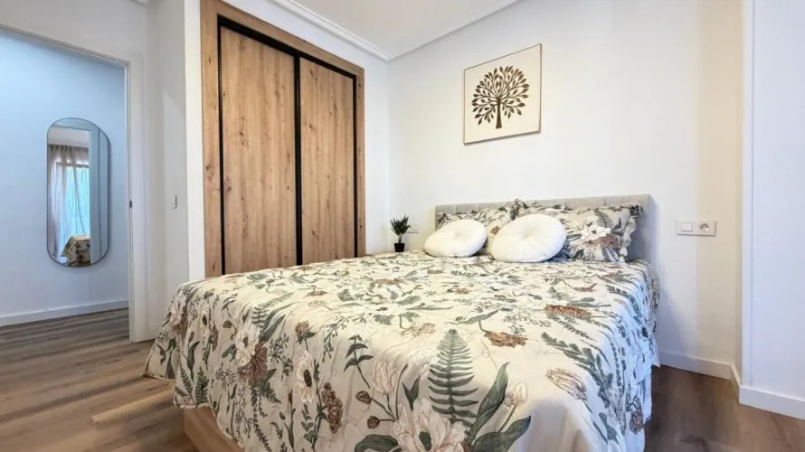 Apartamento de 3 dormitorios en Torrevieja, Spain No. 2724 № 21
