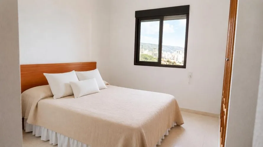 Apartamento de 3 dormitorios en Benidorm, Spain No. 2653 № 3