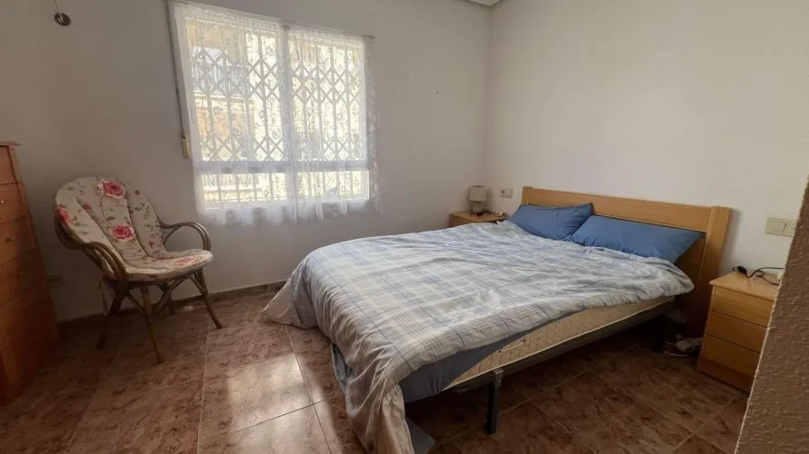 Apartamento de 2 dormitorios en Torrevieja, Spain No. 2529 № 5