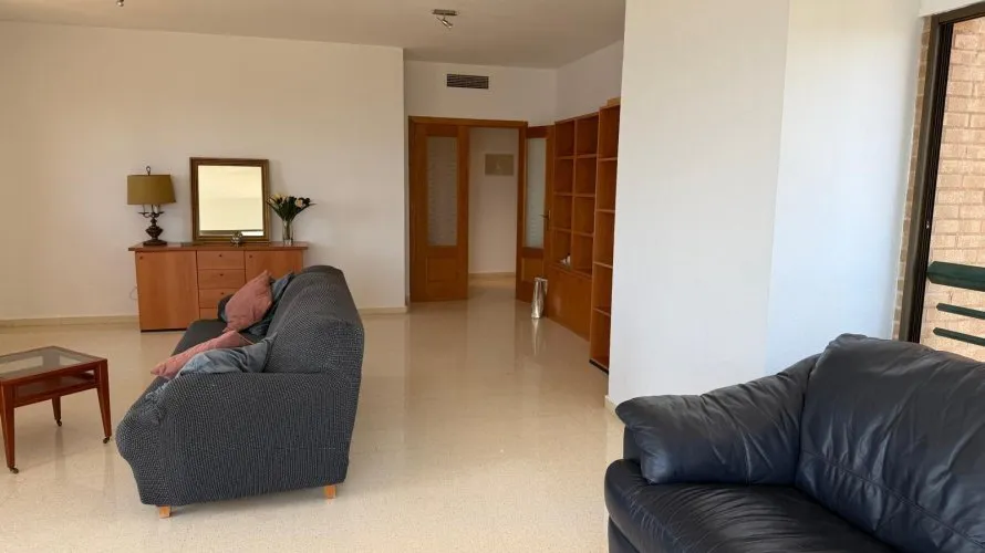 Apartamento de 3 dormitorios en Benidorm, Spain No. 2653 № 28