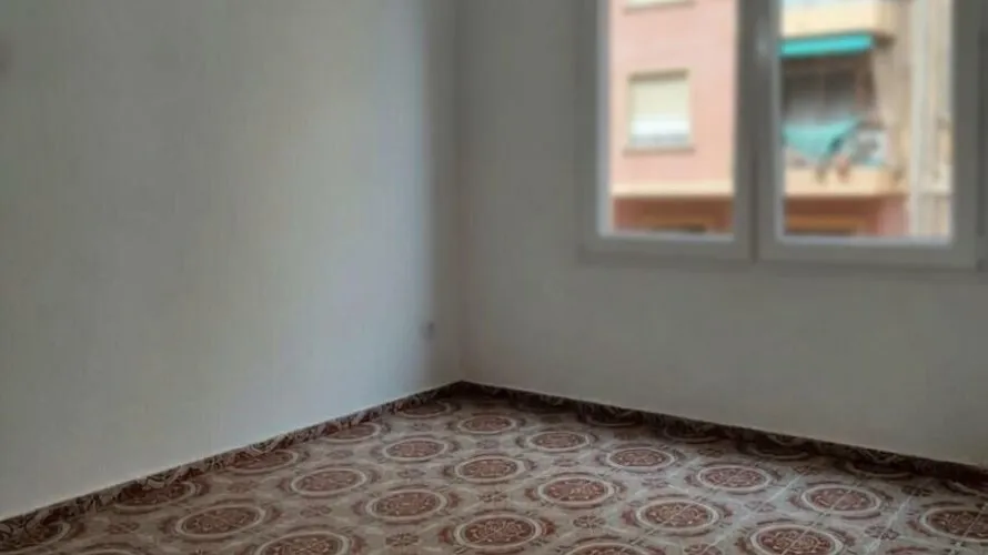 Apartment de 2 chambres à Valencia, Spain No. 1355 № 1
