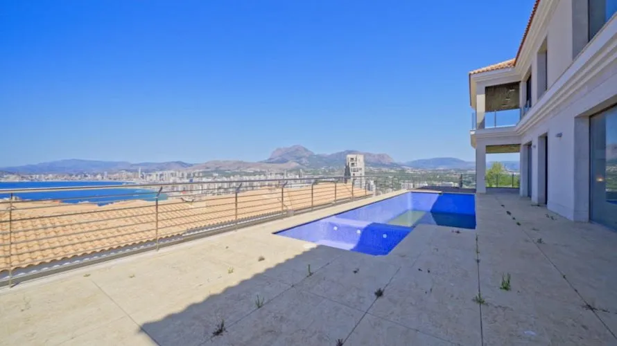 Apartment de 4 chambres à Benidorm, Spain No. 459 № 10