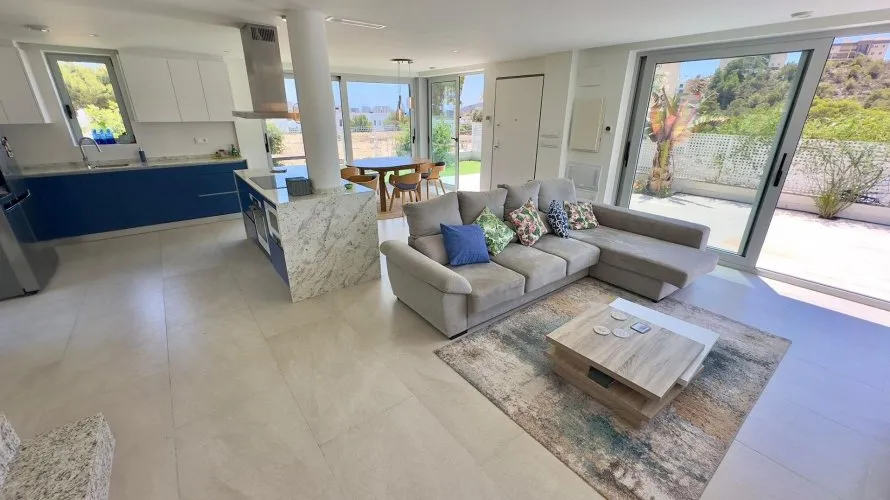 Villa de 3 chambres à Finestrat, Spain No. 574 № 14