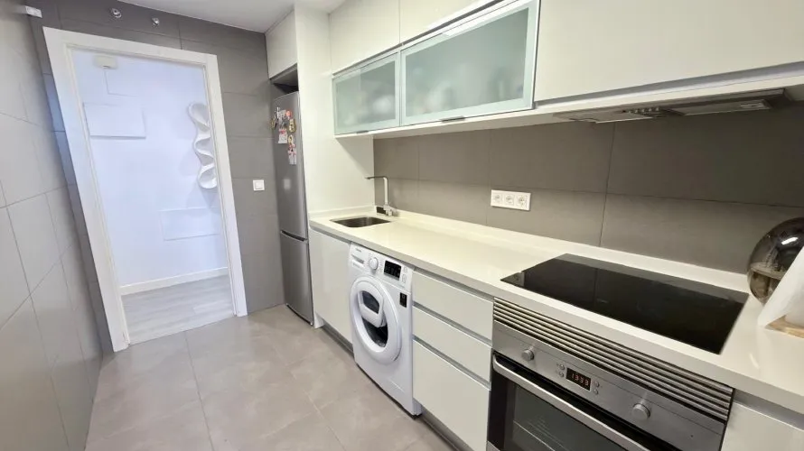 Apartment de 2 chambres à Finestrat, Spain No. 887 № 16