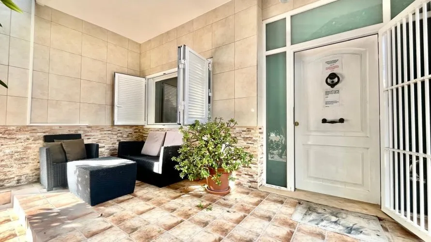 Villa de 4 chambres à Torrevieja, Spain No. 229 № 16