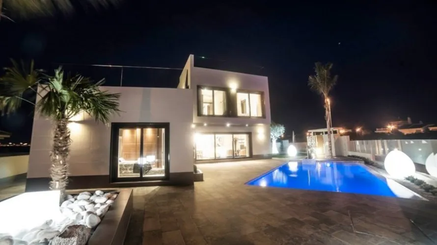 Villa de 157m² à La Zenia, Spain No. 251 № 6