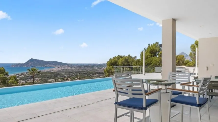 Villa de 5 chambres à Zona Altea Hills, Spain No. 873 № 25