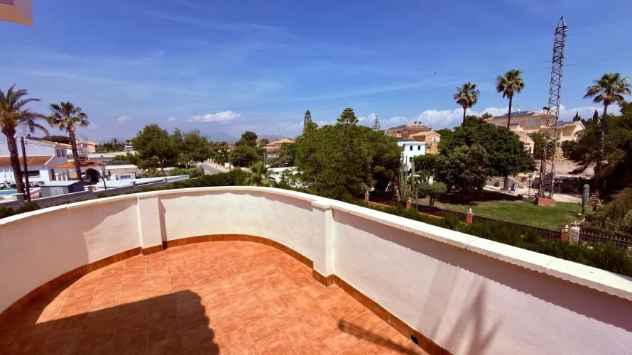 Villa de 168m² à San Vicente del Raspeig, Spain No. 1327 № 14