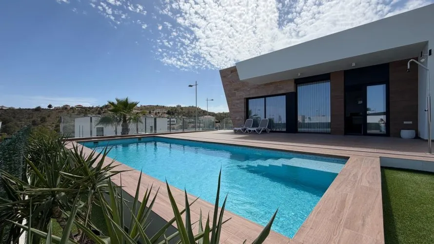 House de 324m² à Finestrat, Spain No. 1411