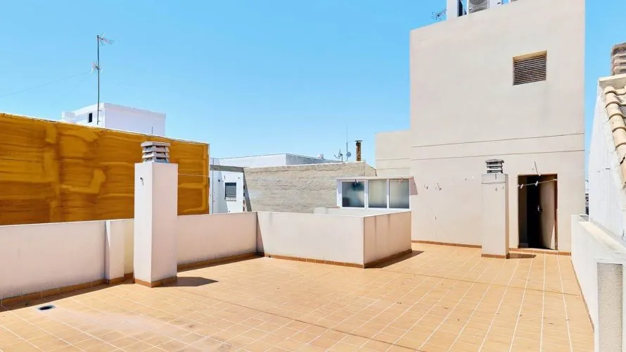 Penthouse de 228m² à Torrevieja, Spain No. 595