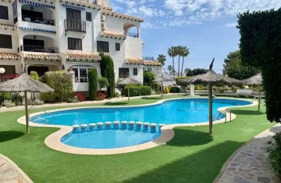 Apartment de 2 chambres à Cabo Roig, Spain No. 1352