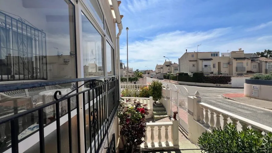 House de 132m² à Torrevieja, Spain No. 884 № 19
