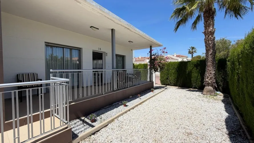 Villa de 4 chambres à Ciudad Quesada, Spain No. 1101 № 8
