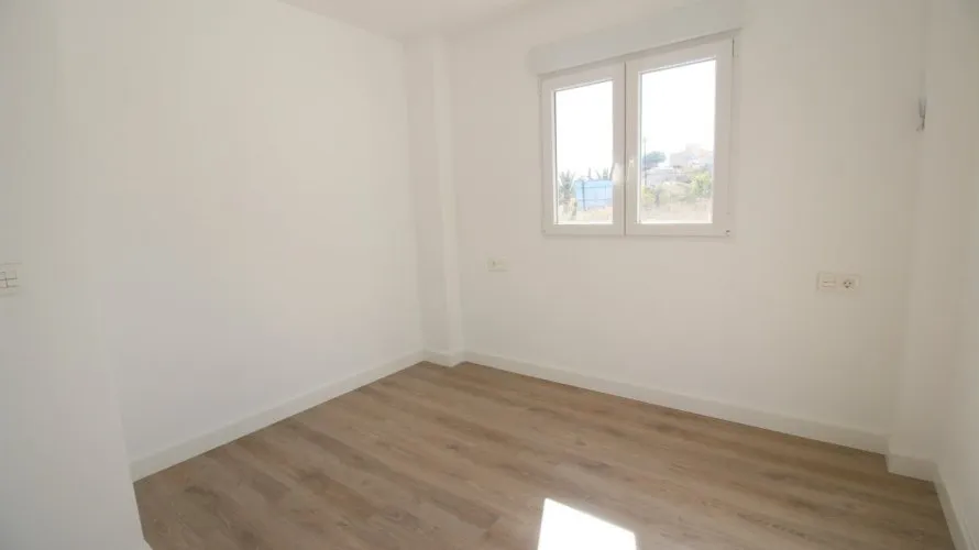 Apartment de 4 chambres à La Torre, Spain No. 319 № 10