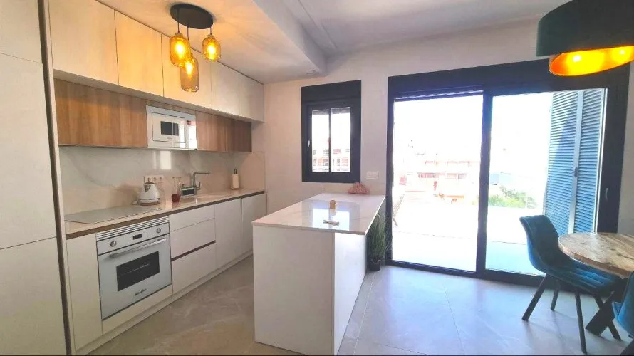 Penthouse de 2 chambres à Torrevieja, Spain No. 1184 № 4