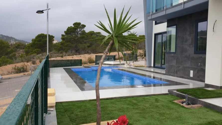 Villa de 3 chambres à Finestrat, Spain No. 253 № 10