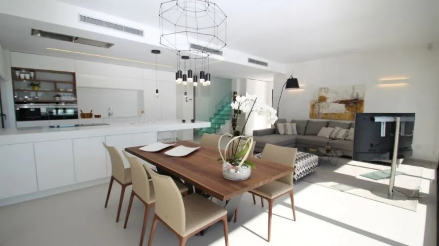 Villa de 197m² à La Zenia, Spain No. 252 № 16