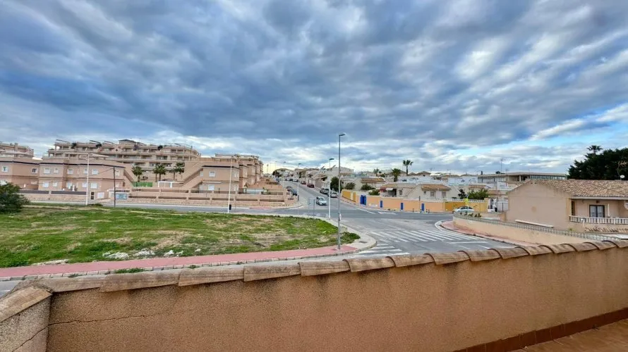 Apartment de 3 chambres à Torrevieja, Spain No. 1031 № 25
