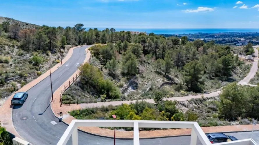 Villa de 7 chambres à Finestrat, Spain No. 796 № 16