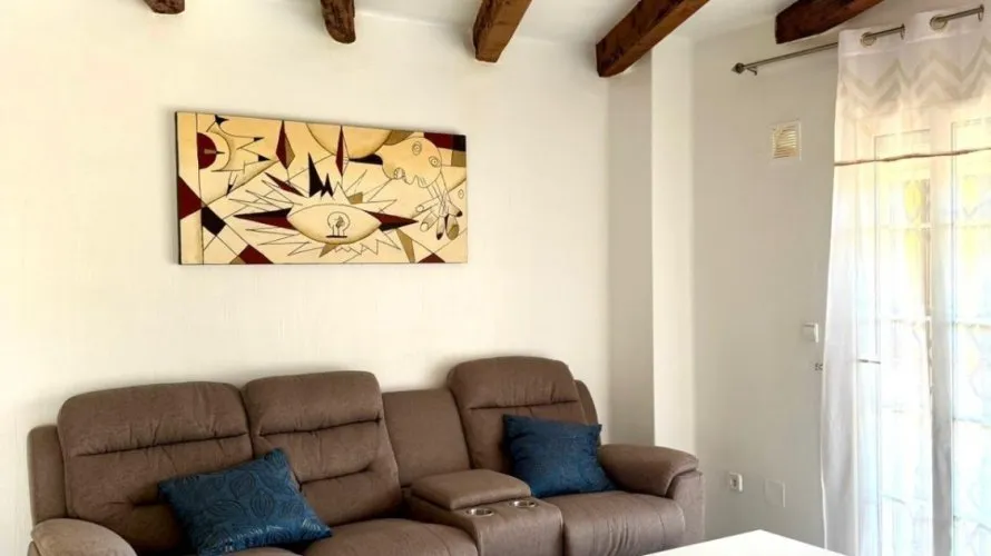 Apartment de 2 chambres à Torrevieja, Spain No. 995 № 2