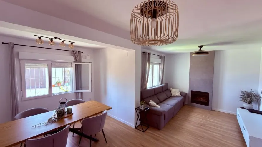 Villa de 168m² à San Vicente del Raspeig, Spain No. 1327 № 1