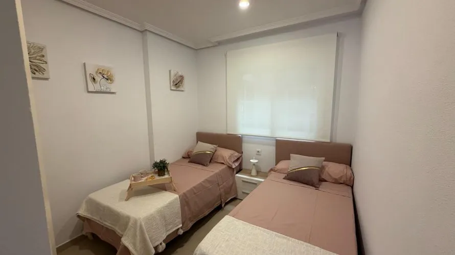 Apartment de 2 chambres à Alicante, Spain No. 1163 № 17