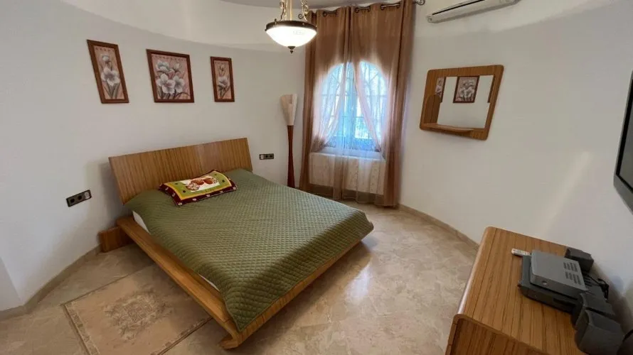 Villa de 4 chambres à Altea La Vella, Spain No. 502 № 12