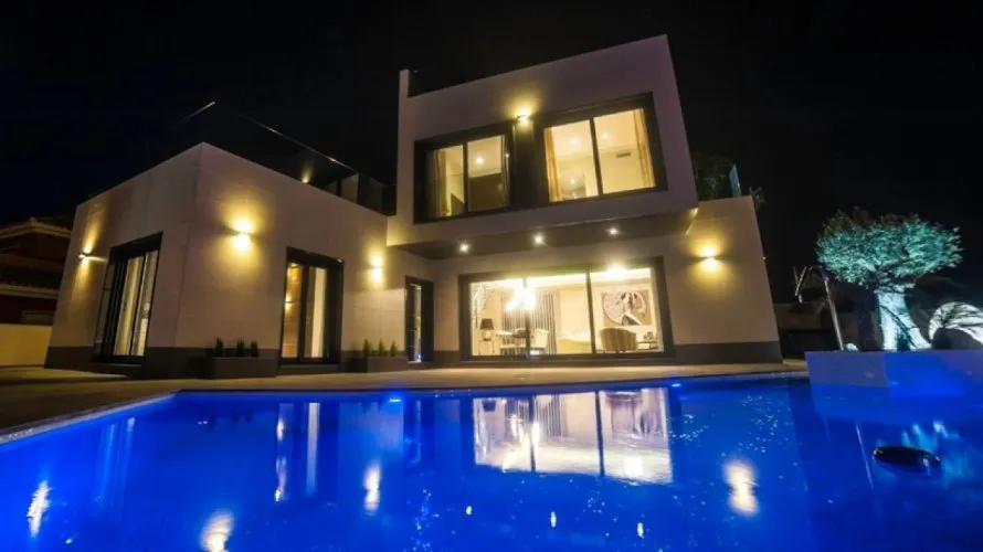 Villa de 157m² à La Zenia, Spain No. 251 № 7