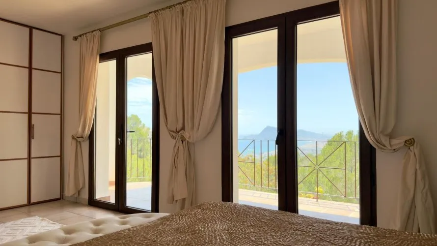 Villa de 500m² à Altea, Spain No. 871 № 4