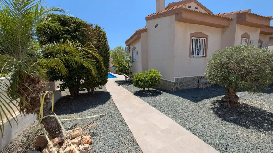 Apartment de 3 chambres à Rojales, Spain No. 767 № 10