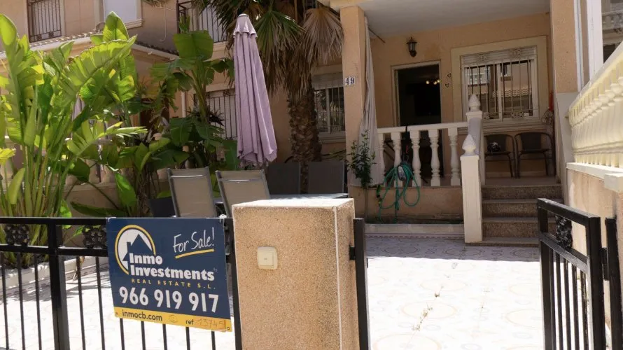 House de 85m² à La Zenia, Spain No. 1358 № 2