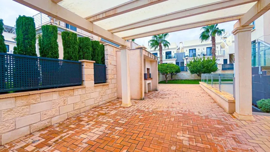 Villa de 5 chambres à La Zenia, Spain No. 1270 № 17